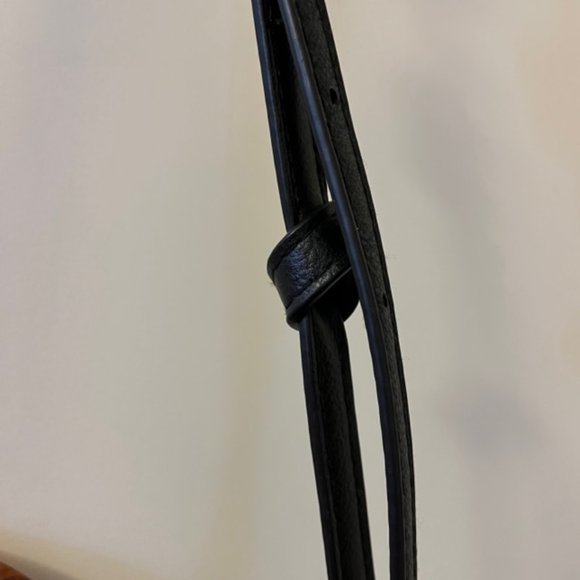 Street Level Black Leather Purse with Removable Strap and Tortoise Shell Handles - Picture 6 of 9